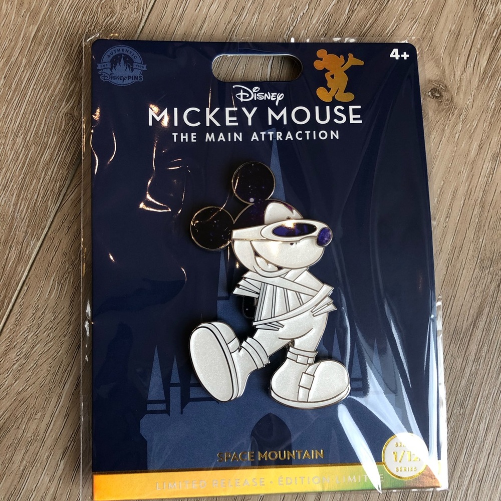💙LAST ONE💙 Disney Pin 2022 Mickey Mouse The Main Attraction Space Mountain
